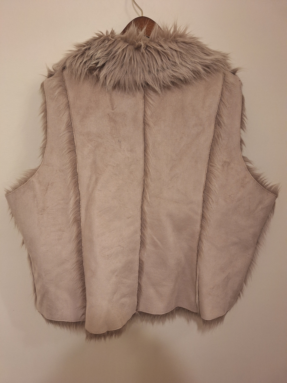 C Taupe Faux-Suede Vest with Plush Fur Collar - Picture 2 of 5